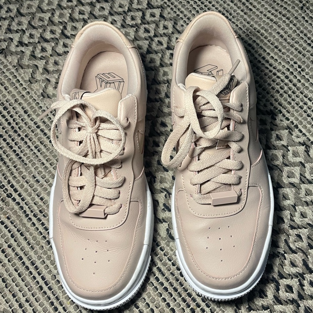 Nike WMNS Air Force 1 Low Pixel Particle Beige